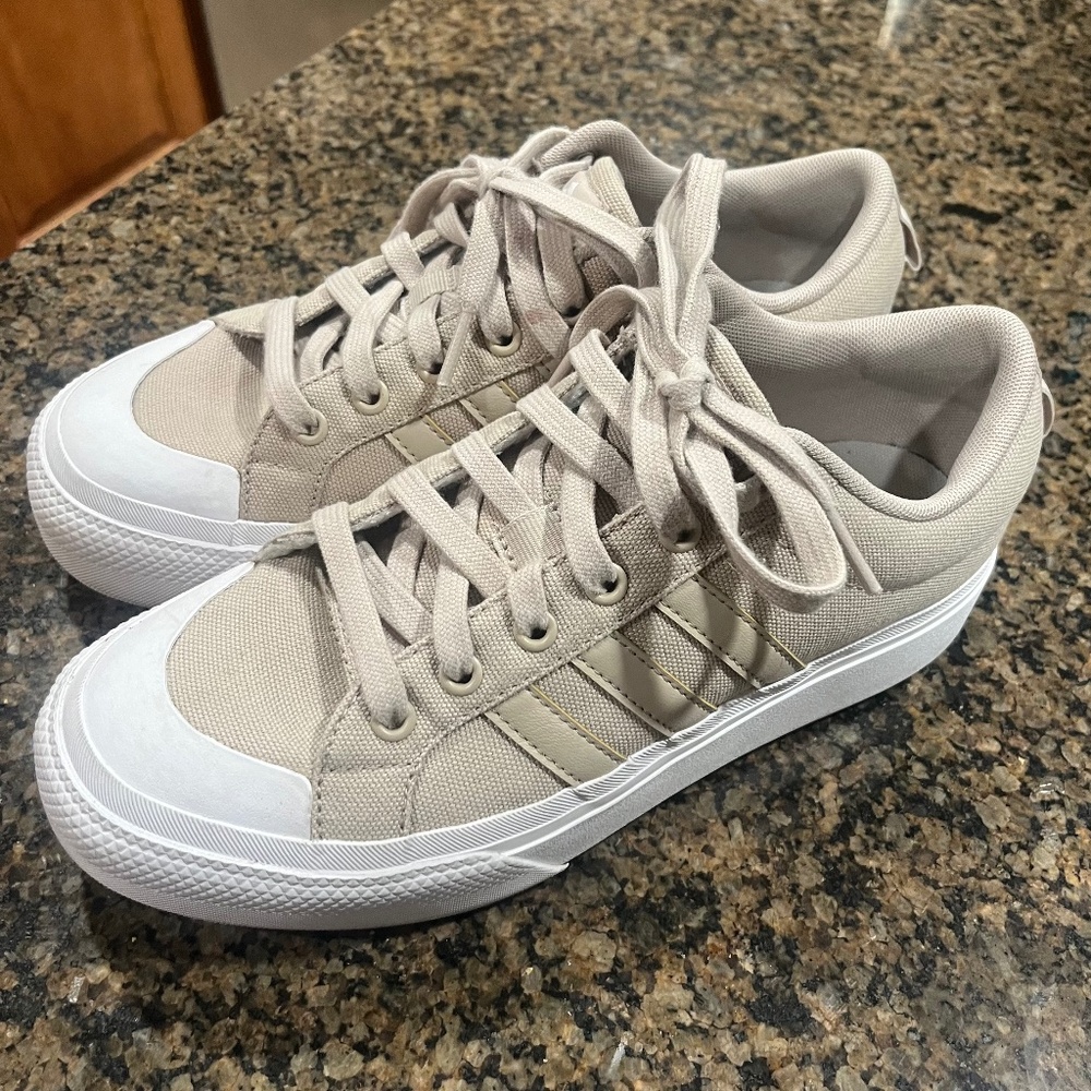 Adidas Bravado 2.0 platform